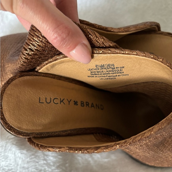 Lucky brand slip on shoe. Size 6.5 - Picture 3 of 3